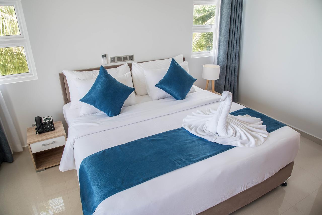 Reef Edge Thulusdhoo, Maldives Guest house